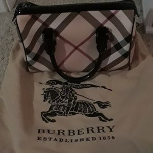 Burberry Purse